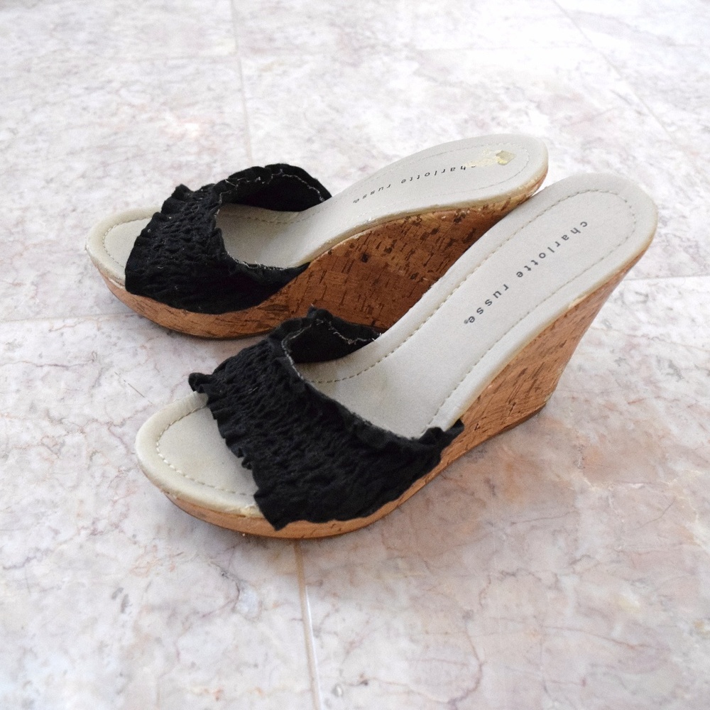 Black Ruffle Cinched Slip On Wedge Cork Heels | Size 6